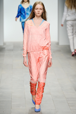 Central Saint Martins Fall 2011 Ready-to-Wear